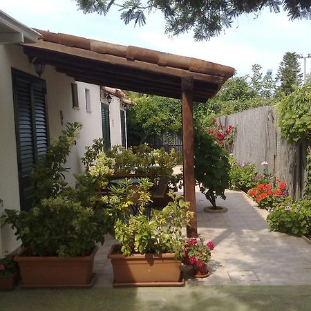 Villa Verdemare Naxos Giardini Naxos Exteriör bild